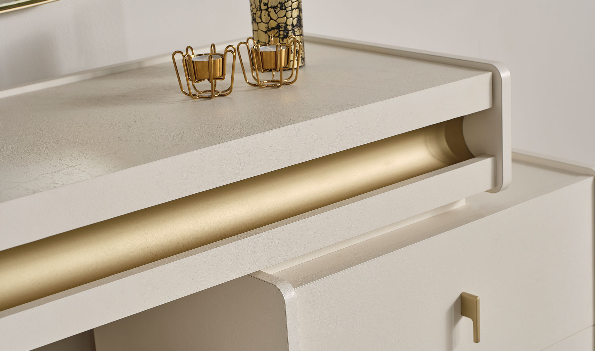 Bedroom-009 - Image 12